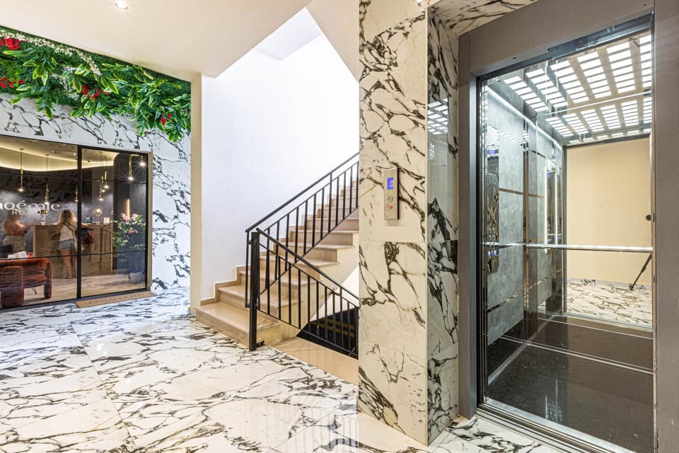 elevator