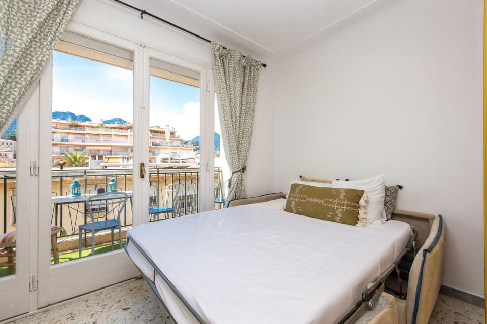 Menton, Studio pour 3 personnes, proche gare Apartment in Menton