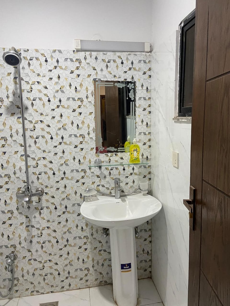 Peaceful & connected 2 Bhk apartment Wi-Fi Apartment in Islamabad Capital Territory