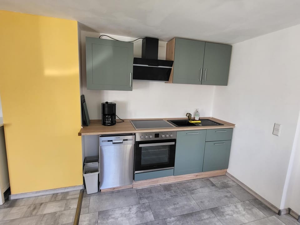 Kitchen or kitchenette, pet friendly