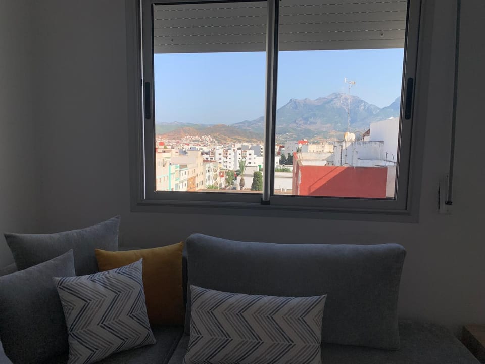 Natural landscape, View (from property/room), Living room, Mountain view