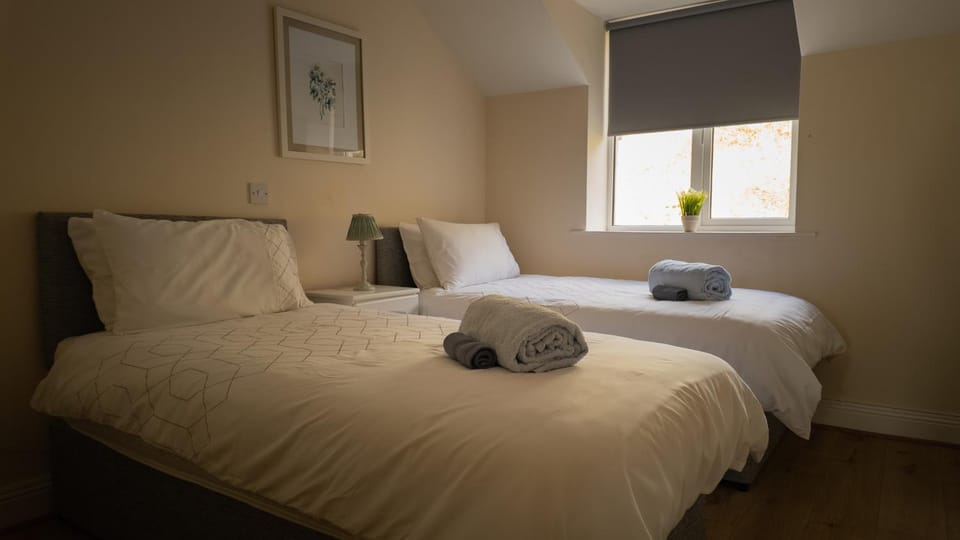 2 bed Beachfront Apartment Inchydoney Cork Apartment in County Cork