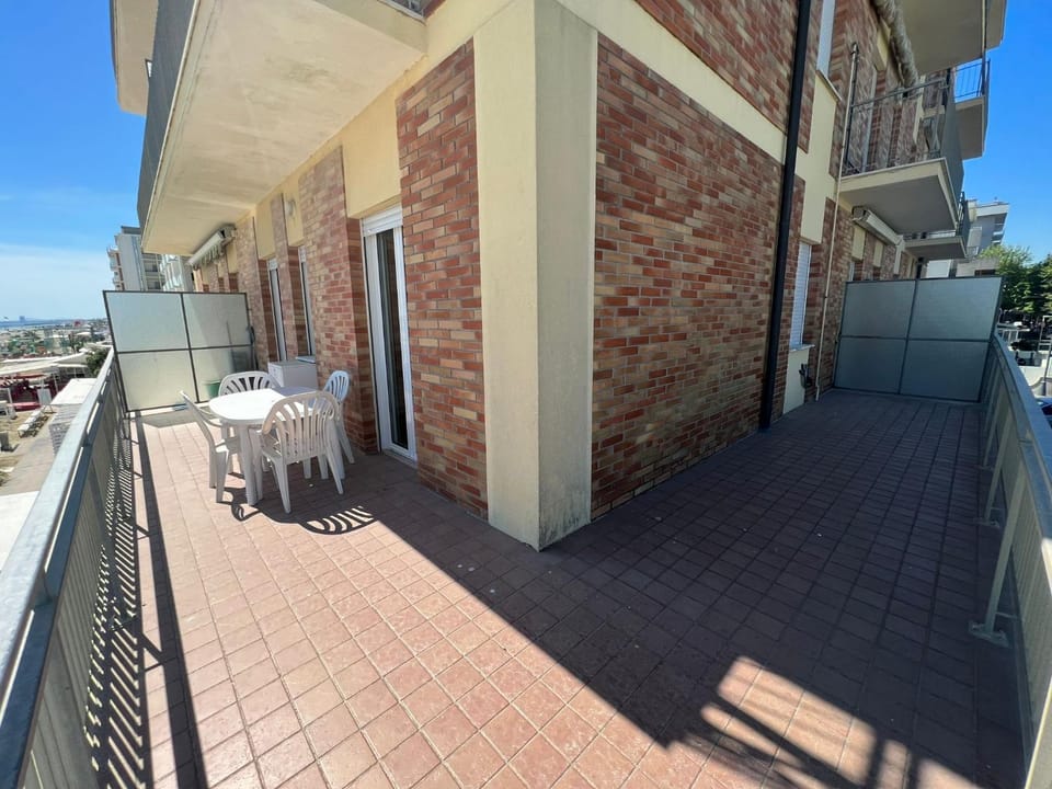 Property building, Dining area