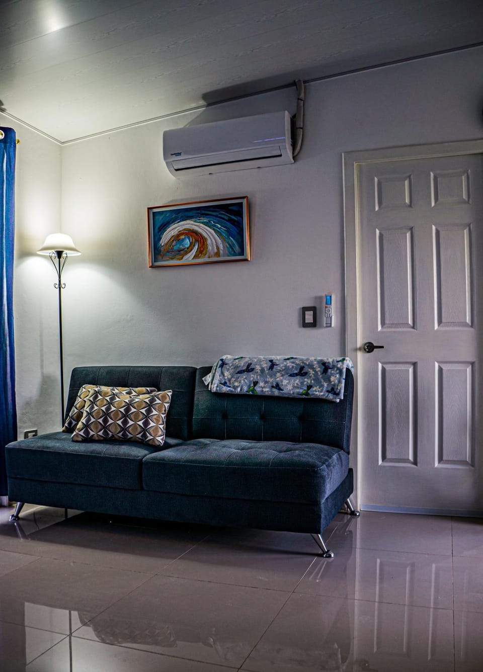 Casa del paseante House in El Salvador
