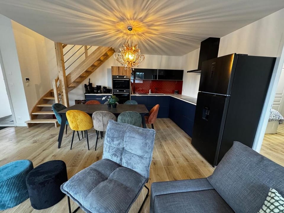 Maison pilotis 12 pers 50m mer House in Pays de la Loire