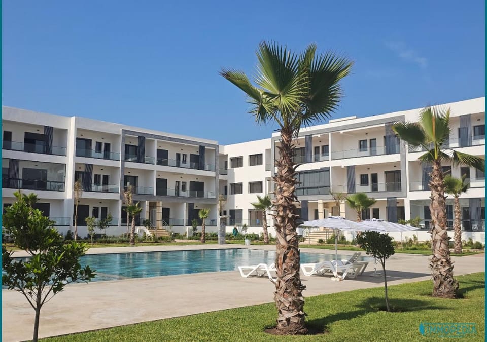 Garden, Swimming pool