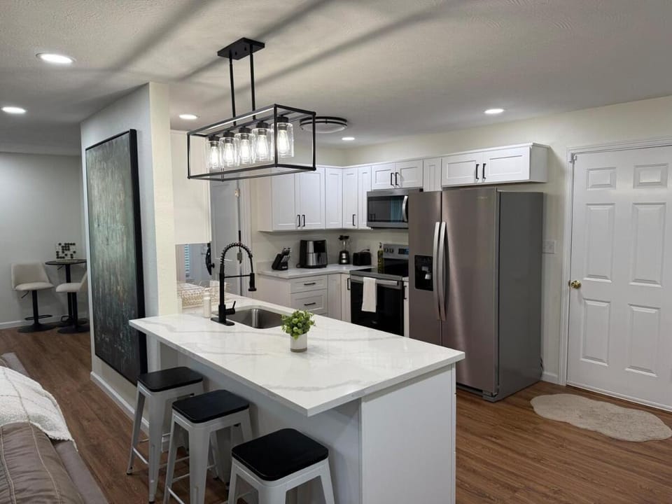 Scissortail Springs- Pool - Fire pit - Games House in Springfield