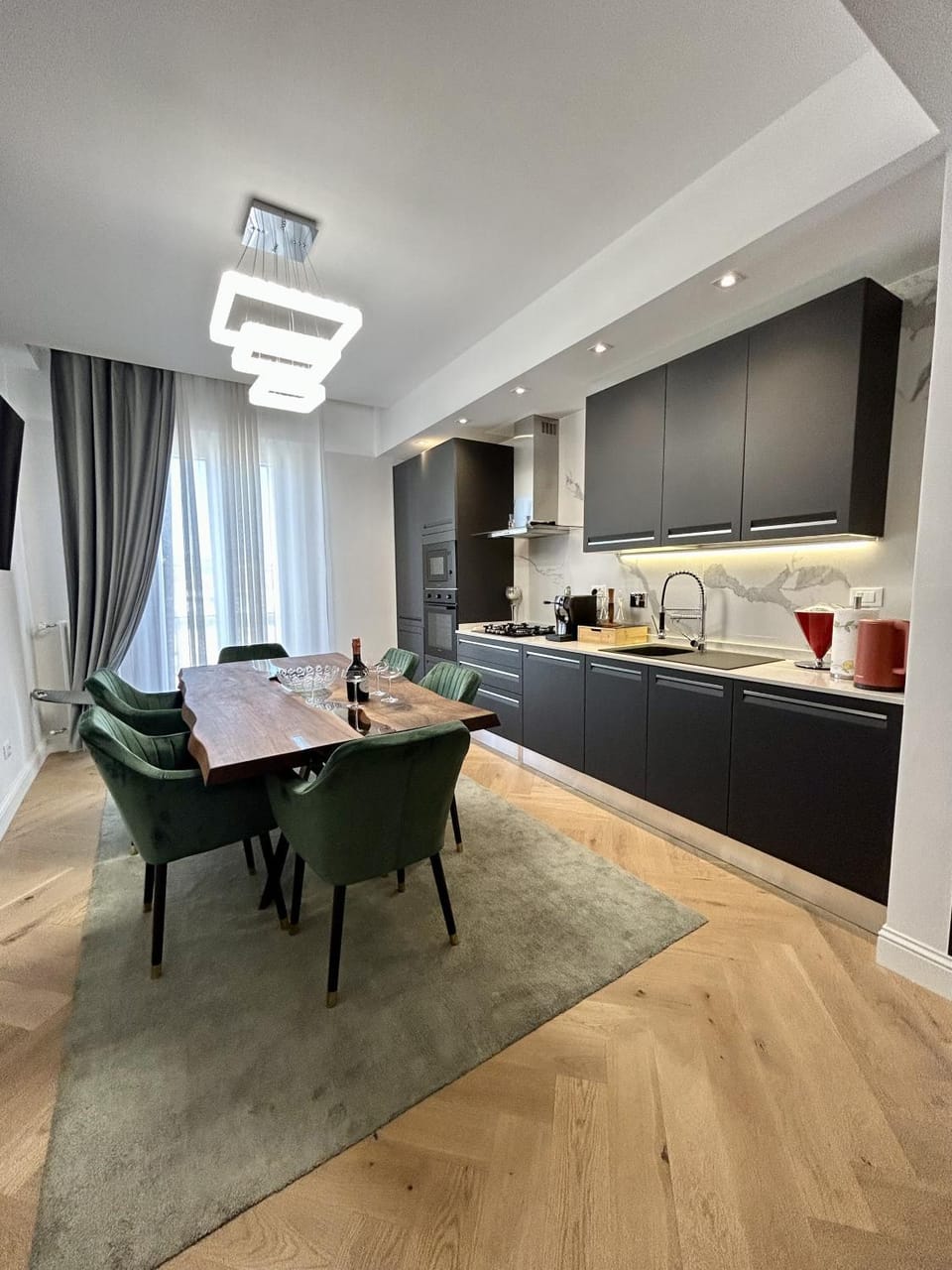 Kitchen or kitchenette, kitchen, kitchen