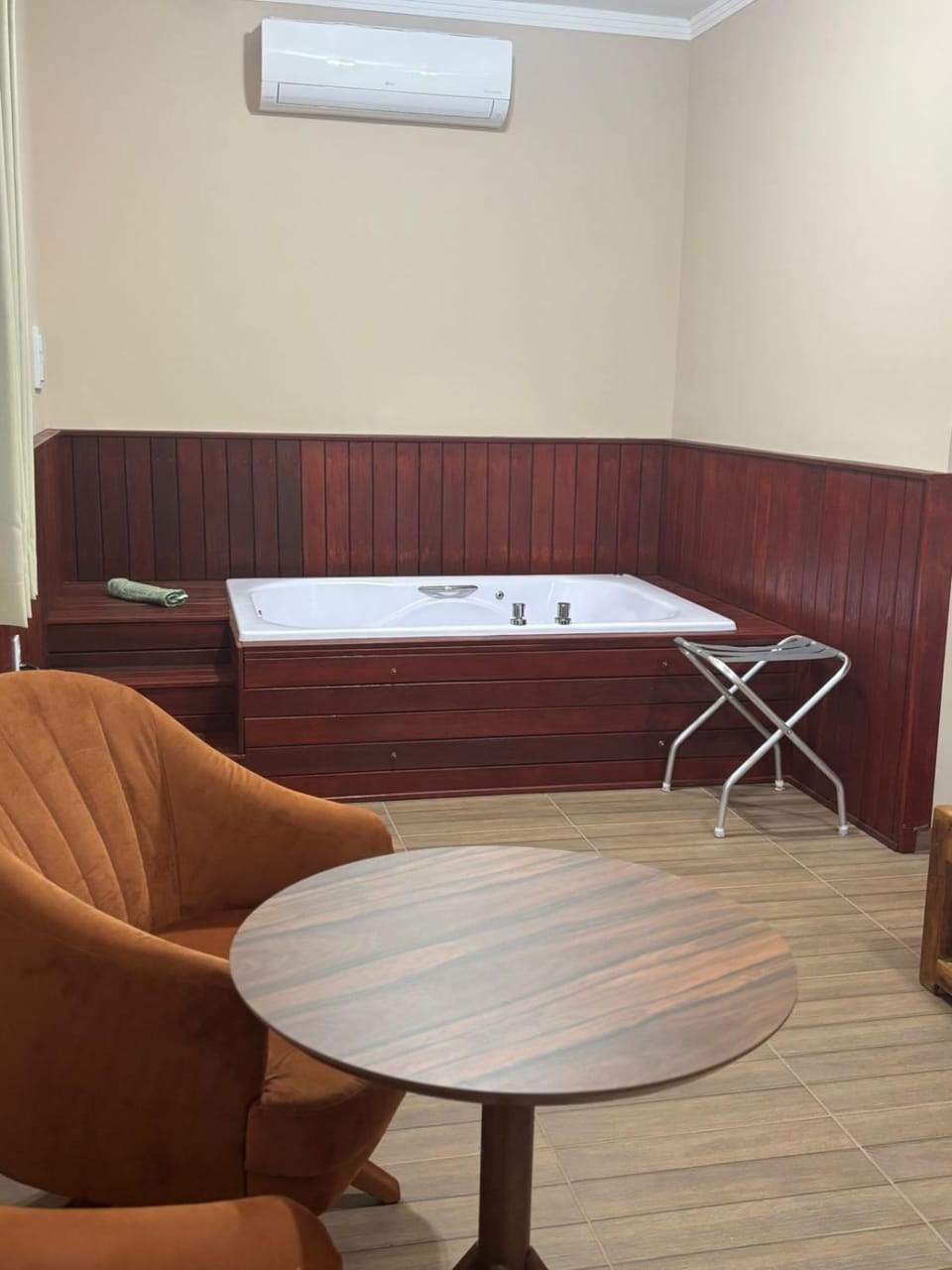 Pousada Café em Flor -Quarto Hidromassagem Hotel in State of São Paulo