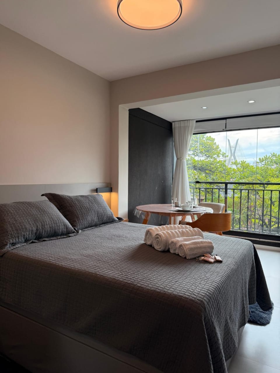 Bed, View (from property/room), Bedroom, towels