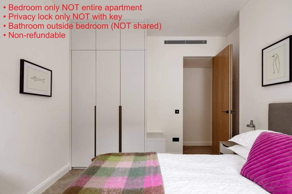 Bed, Bedroom, hair dryier, heating, wardrobe, air conditioner