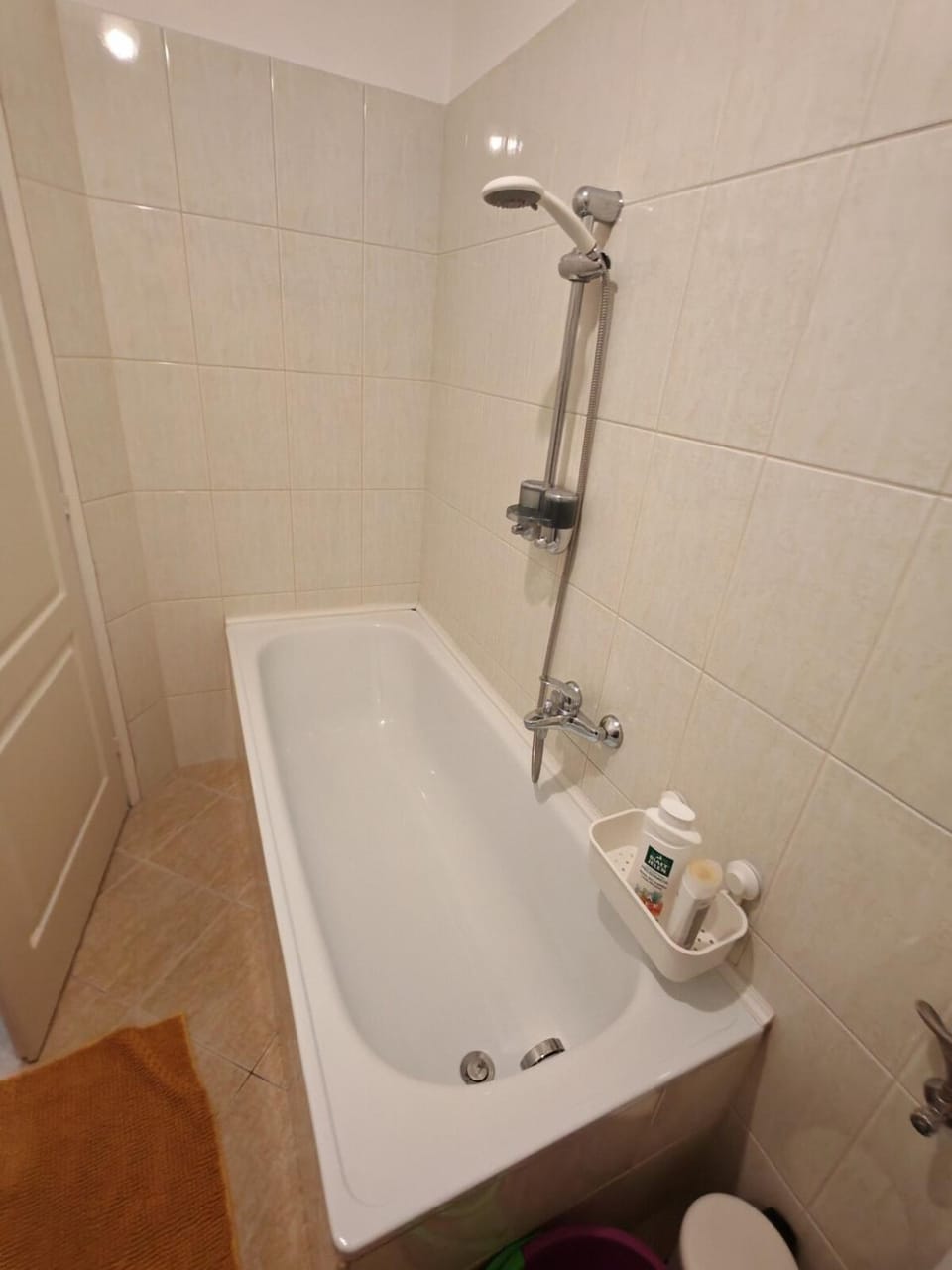 White Apartment Apartment in Hungary