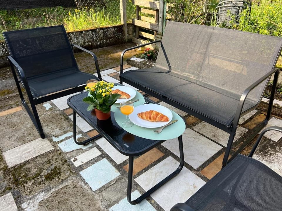 Studio Rio - Confortable avec jardin d'été I proche gare et centre Apartment in Nouvelle-Aquitaine