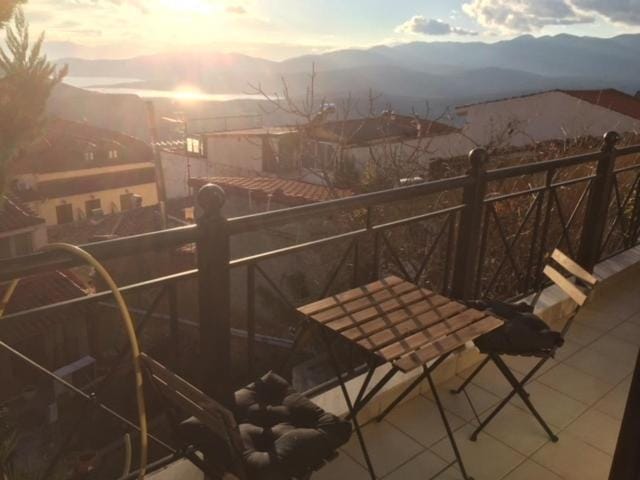 Stone House Overlooking the DELPHIC LANDSCAPE - SEA Apartment in Peloponnese, Western Greece and the Ionian