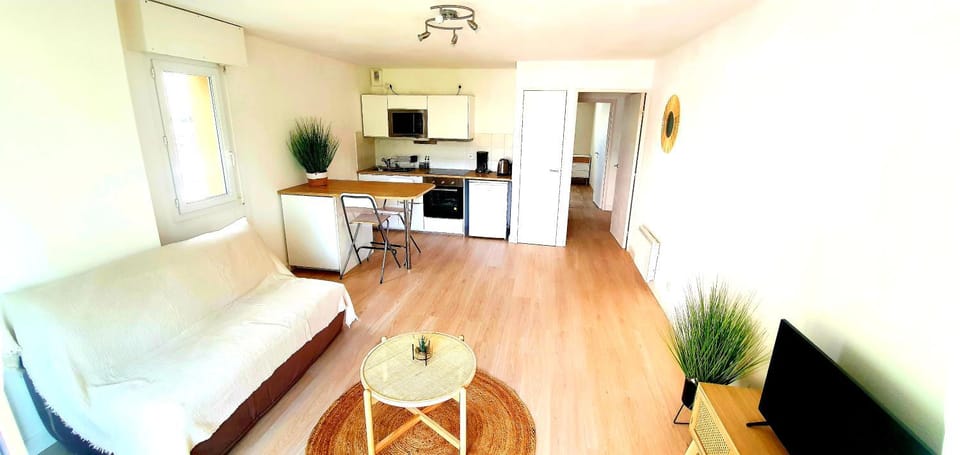 Vannes quartier idéal - proche port balcon 4 pers Apartment in Séné