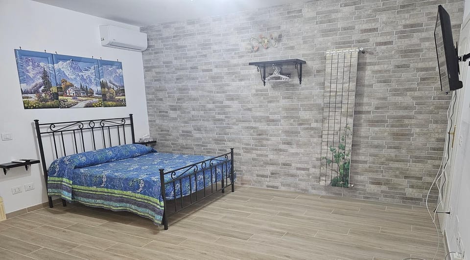 TV and multimedia, Bedroom