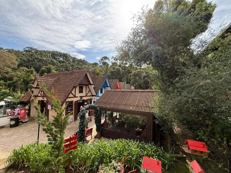 Chalé com Banheira e Vista no Centro de Monte Verde Chalet in Monte Verde