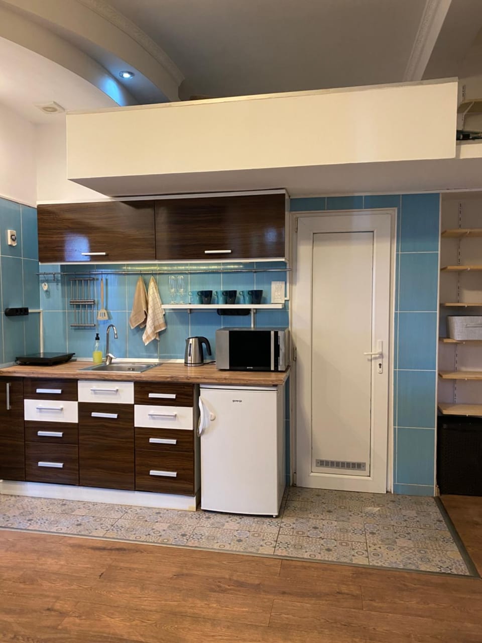 Kitchen or kitchenette, stove
