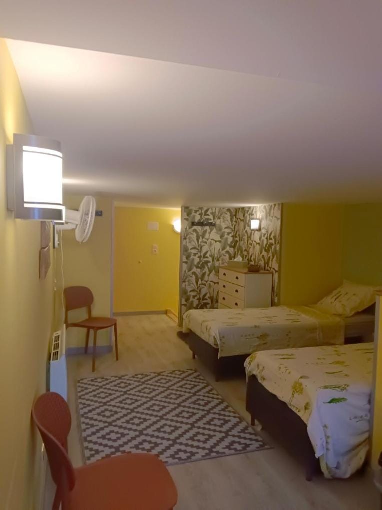 fleurs de printemps - Jonquille chic Bed and Breakfast in Vosges