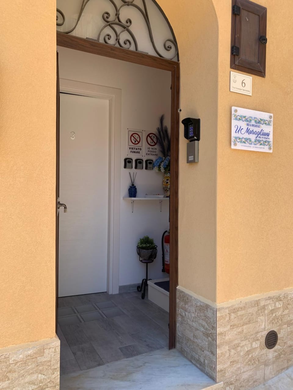 U muragliuni 1 Bed and Breakfast in Sicily
