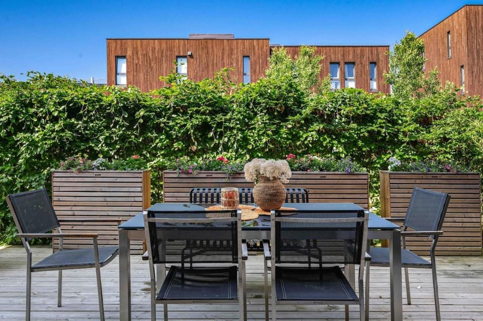 Apartment with big terrace and private garden! House in Viken, Norway