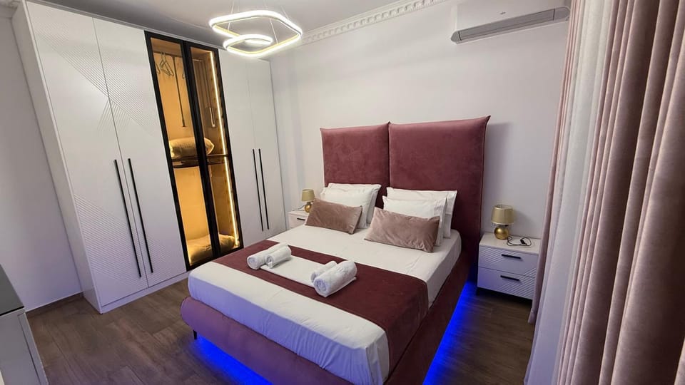Unique Apartment 1 minute from the city centre Apartment in Tirana County, Albania