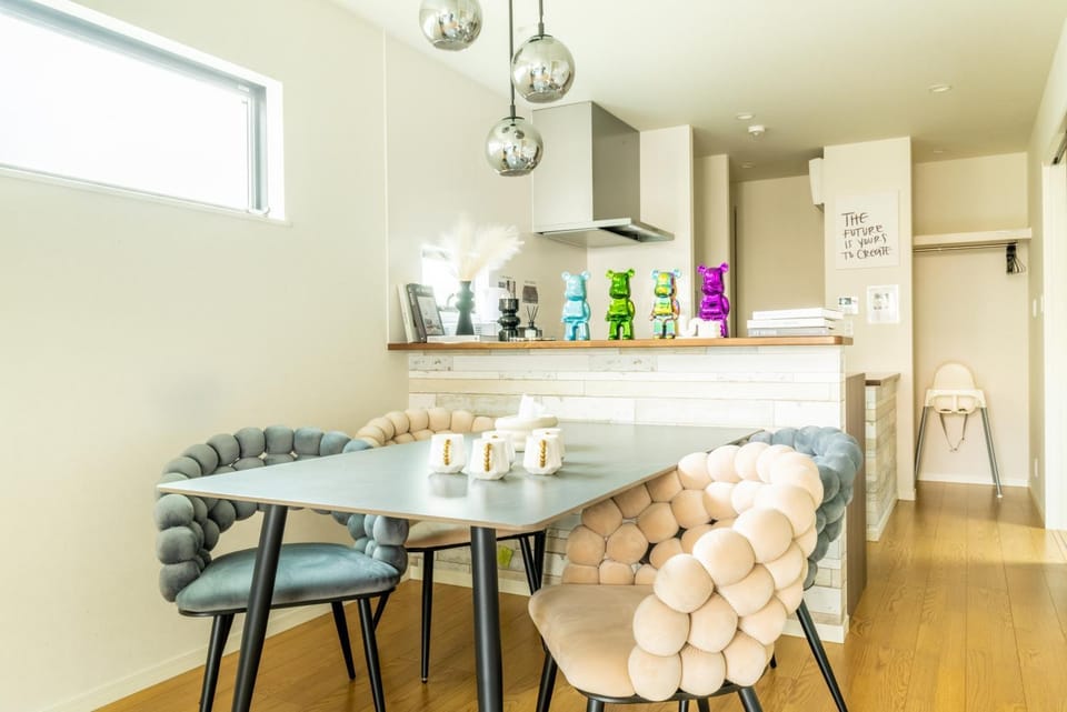 Kitchen or kitchenette, Living room, kitchen