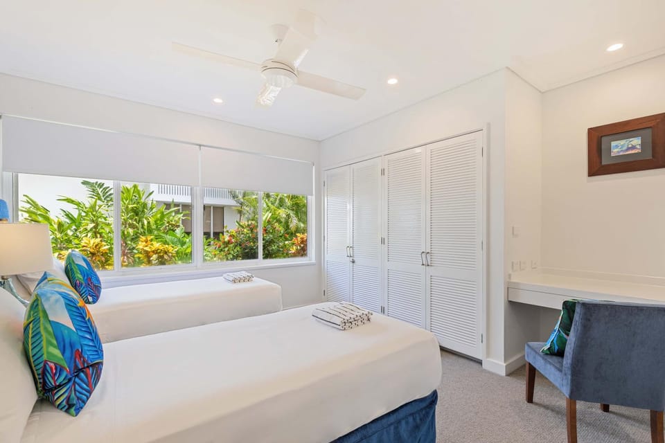 Mirage Resort Villa 134 with access to Sheraton Facilities Villa in Port Douglas