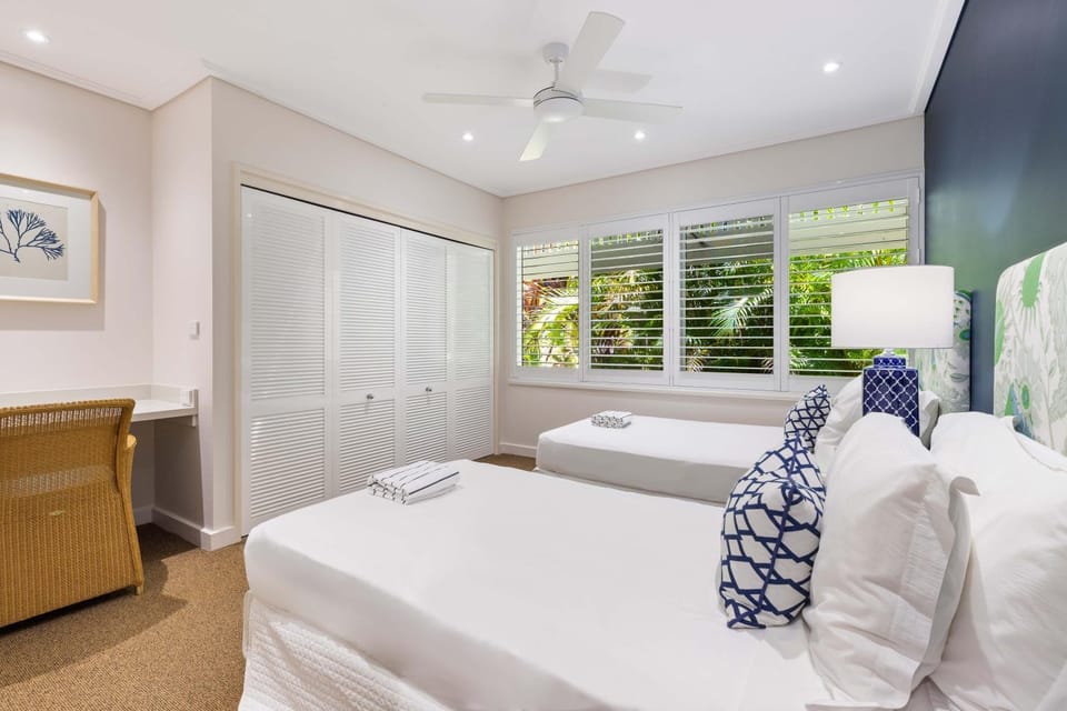 Mirage Resort Villa 160 with access to Sheraton Facilities Villa in Port Douglas