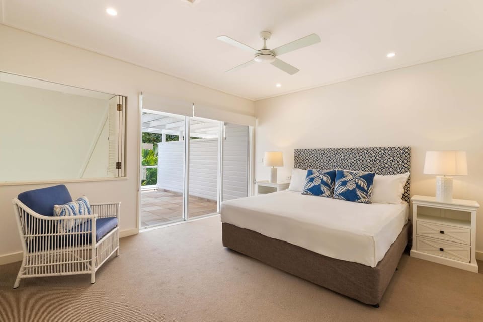 Mirage Resort Villa 162 with access to Sheraton Facilities Villa in Port Douglas