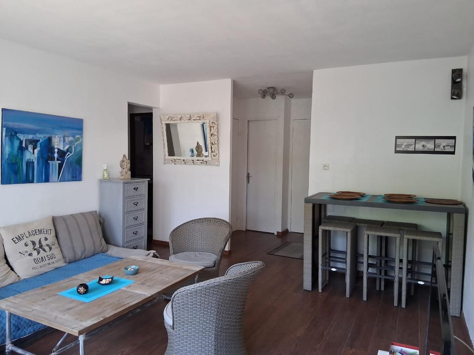 Appartement T2 à Seignosse - Plages et Commerces à Pied - FR-1-239-1138 Apartment in Seignosse