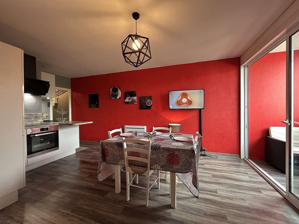 Appartement moderne 4 pers. avec parking à Saint-Hilaire-de-Riez - FR-1-224C-358 Apartment in Saint-Jean-de-Monts
