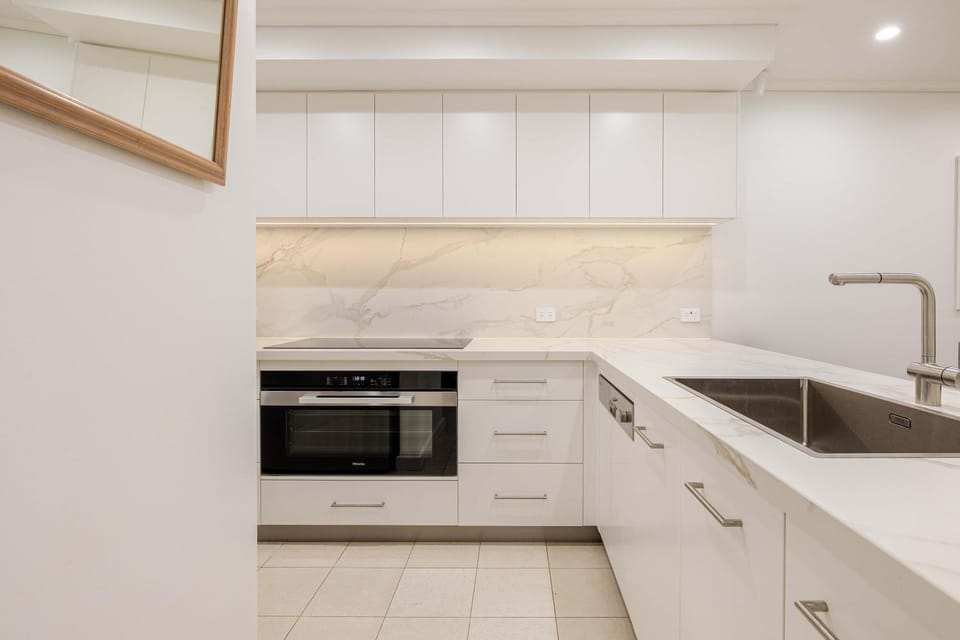 Mirage Resort Villa 444 with access to Sheraton Facilities Villa in Port Douglas