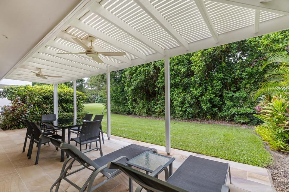 Balcony/Terrace, Garden view
