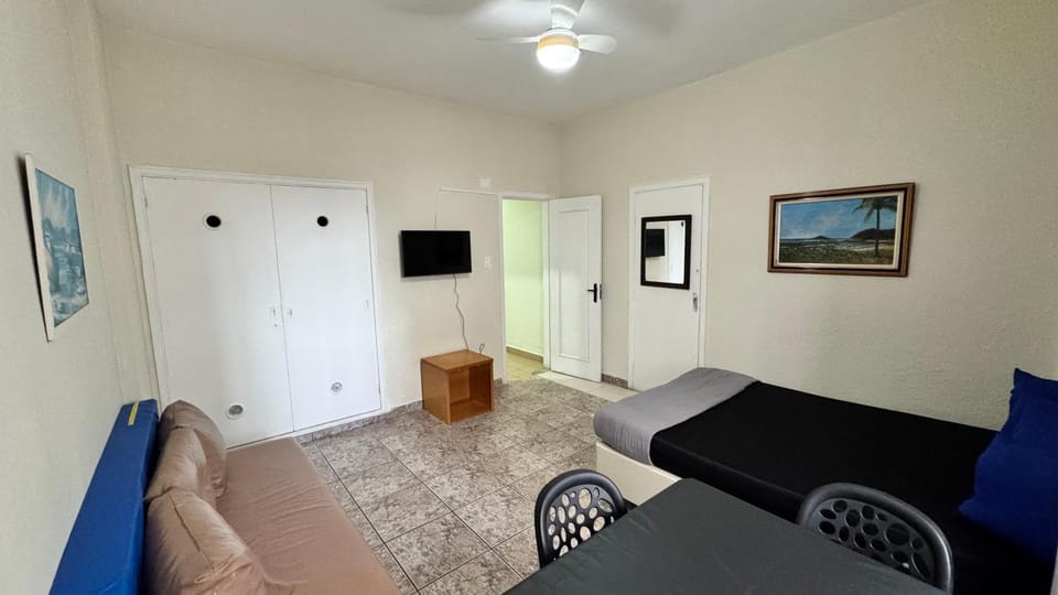 Studio 308 nas Pitangueiras - na quadra da praia! Apartment in State of São Paulo