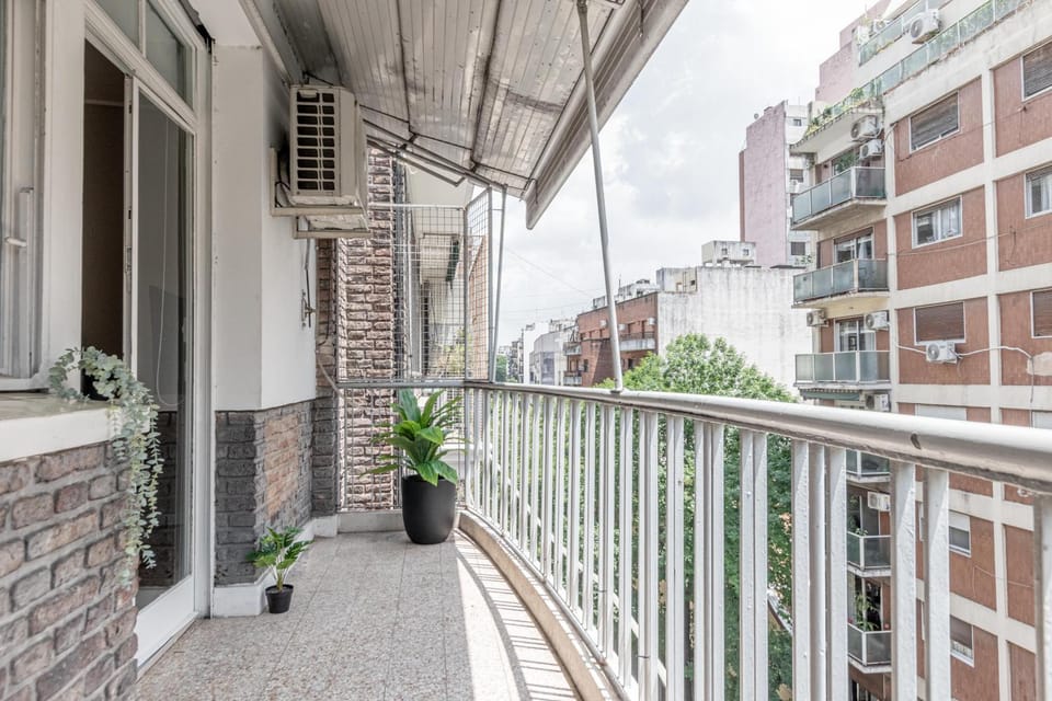 MOT Charcas 3 Bd 2 Ba in Recoleta Apartment in Buenos Aires