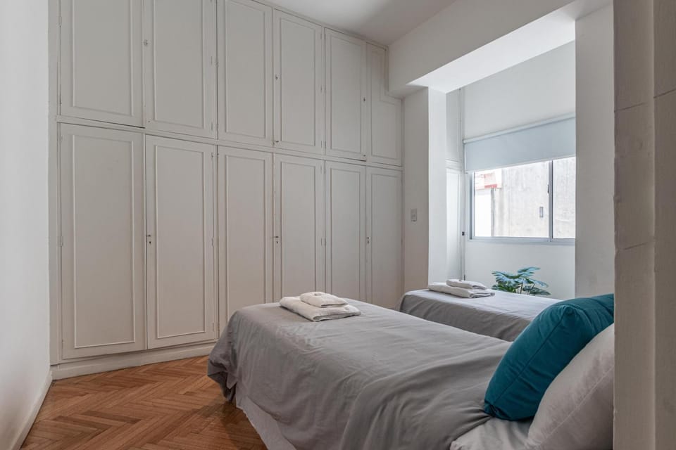 MOT Charcas 3 Bd 2 Ba in Recoleta Apartment in Buenos Aires