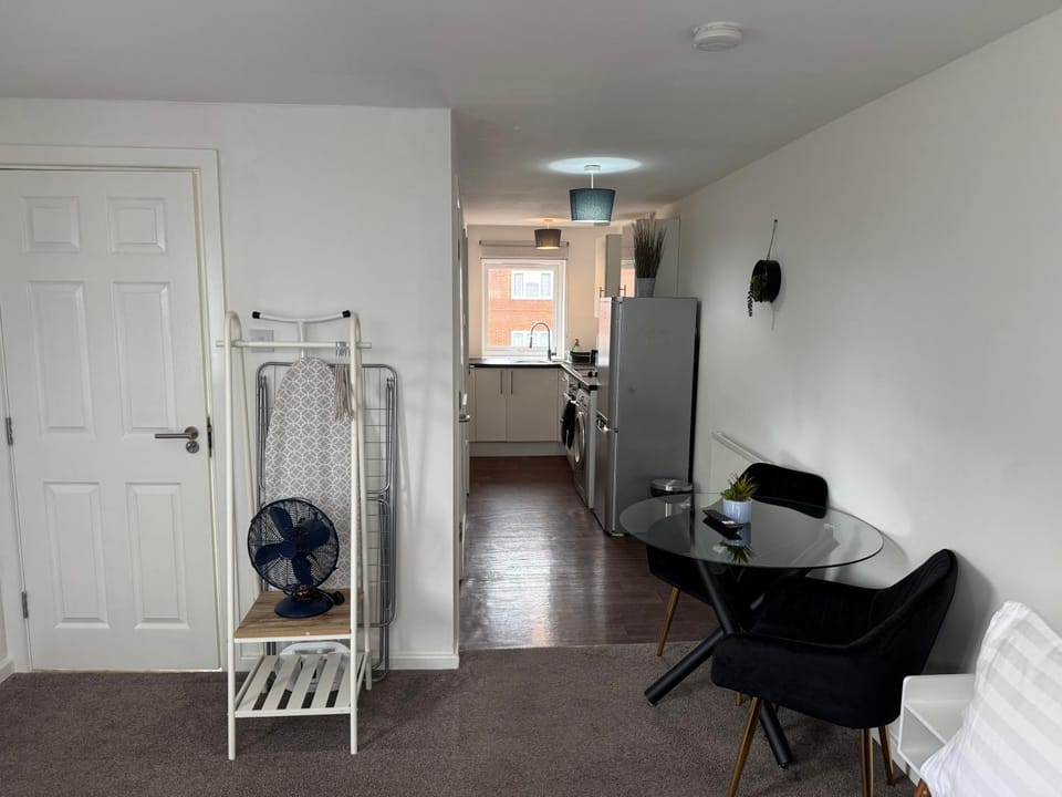 One bedroom studio Apartment in Stevenage