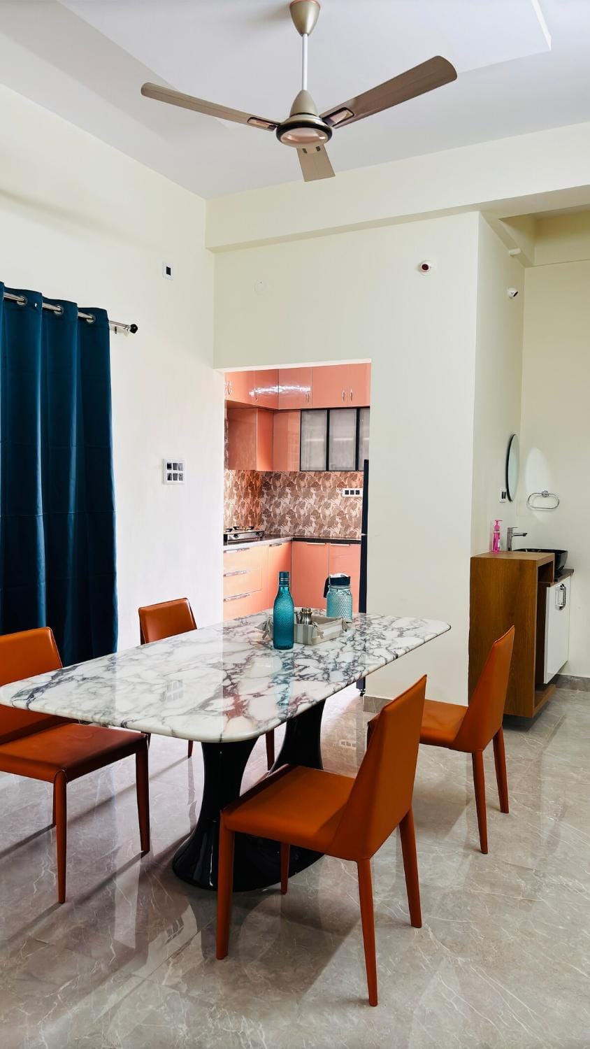 Lavish 3bhk near US embassy,Gachibowli Apartment in Hyderabad