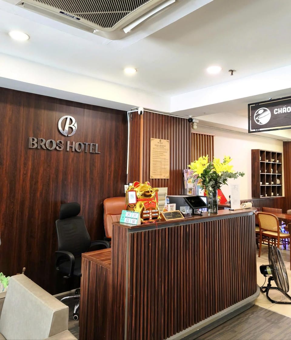 Property building, Lobby or reception
