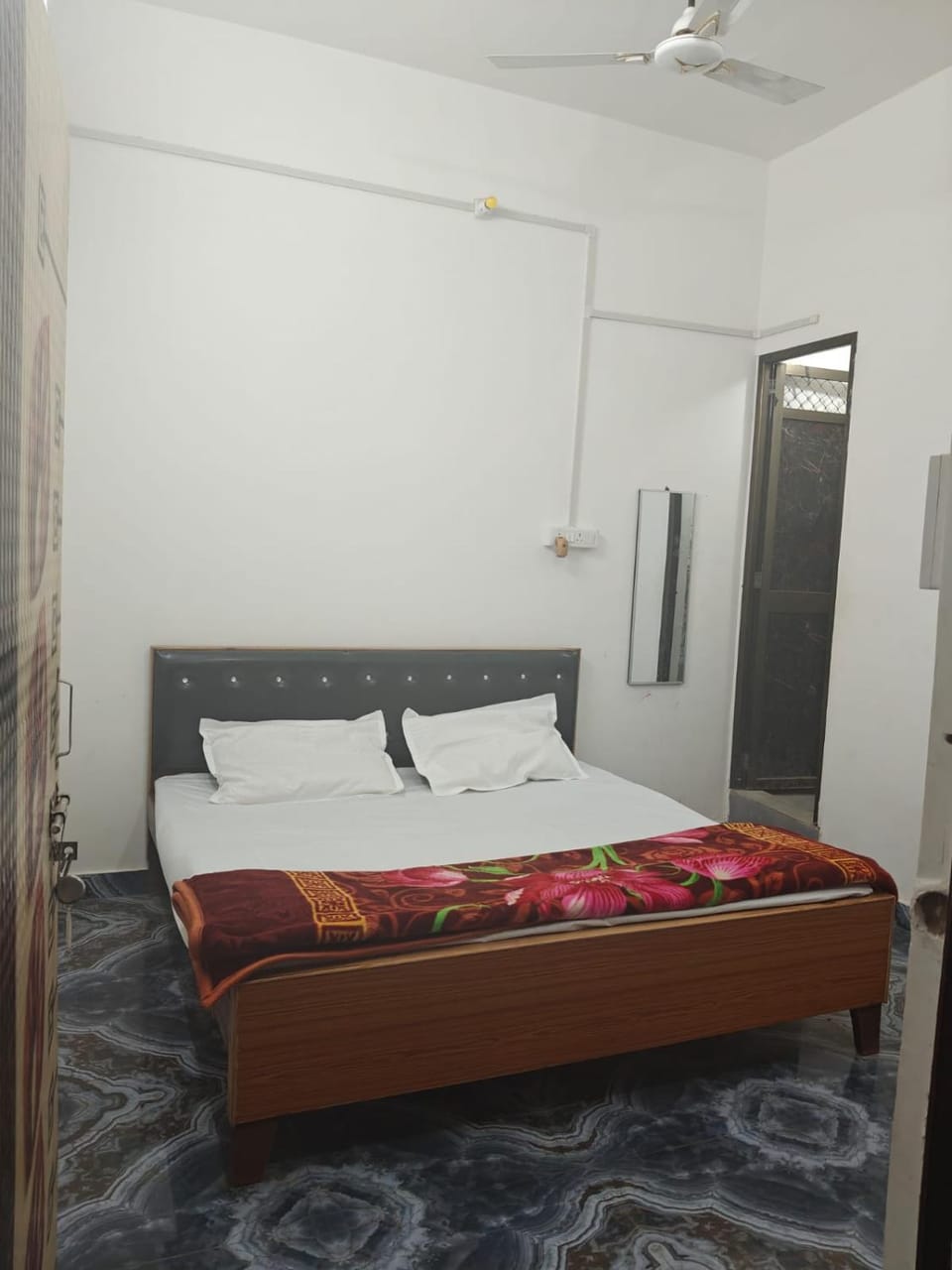 Murari Dharmshala Vacation rental in Uttar Pradesh
