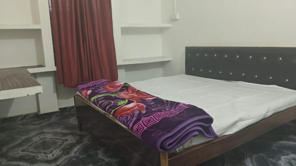 Murari Dharmshala Vacation rental in Uttar Pradesh