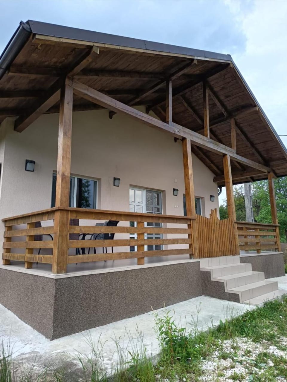 Garden Chalet House in Romania