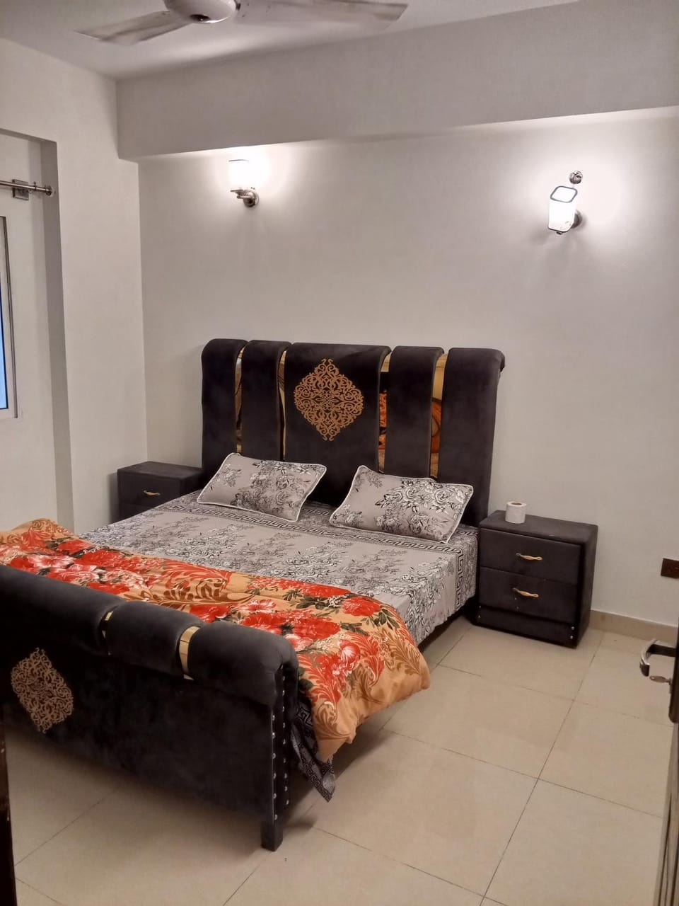 Diomand mall Apartment in Islamabad