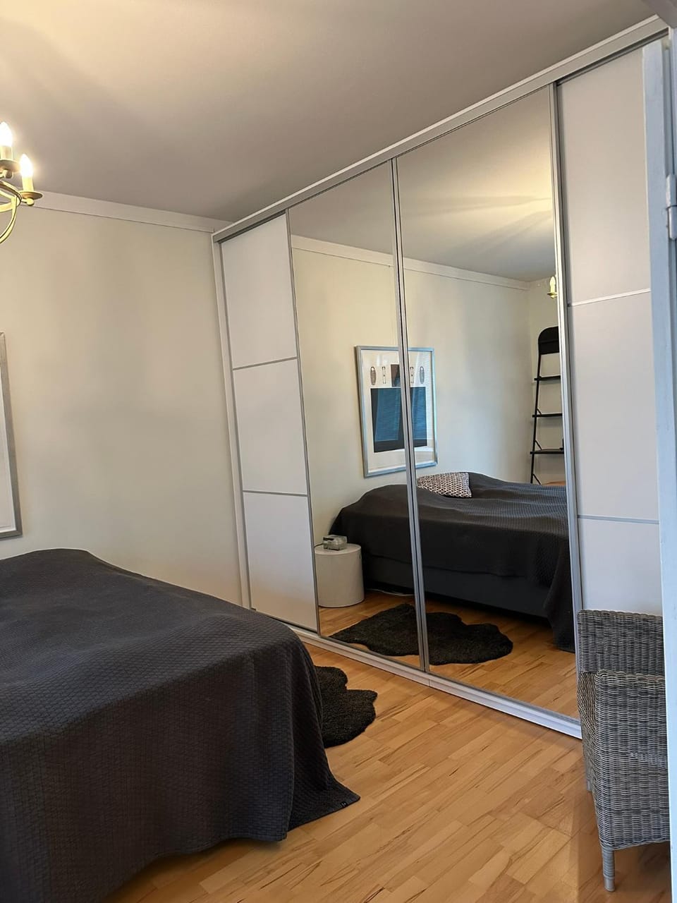 Valoisa ja tilava kaupunkikoti 73 neliötä Apartment in Helsinki