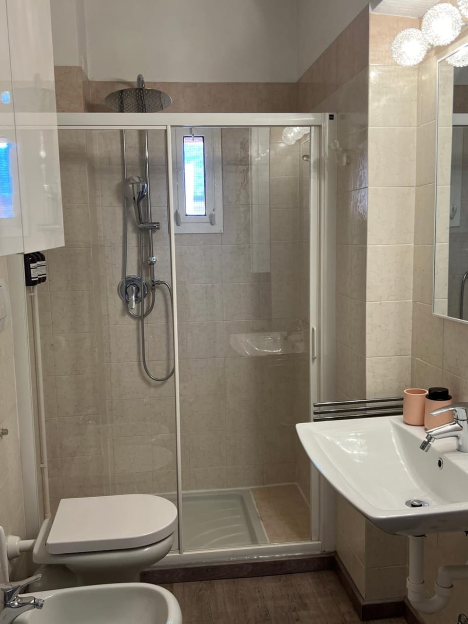 Shower, Toilet, Bathroom, bidet