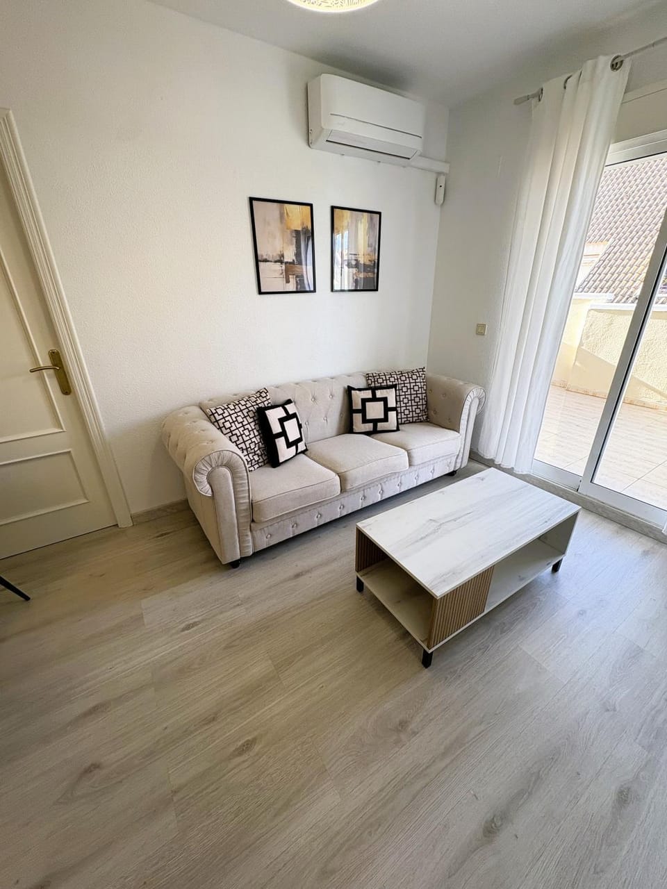 Seaside Apartamento Apartment in Torrevieja