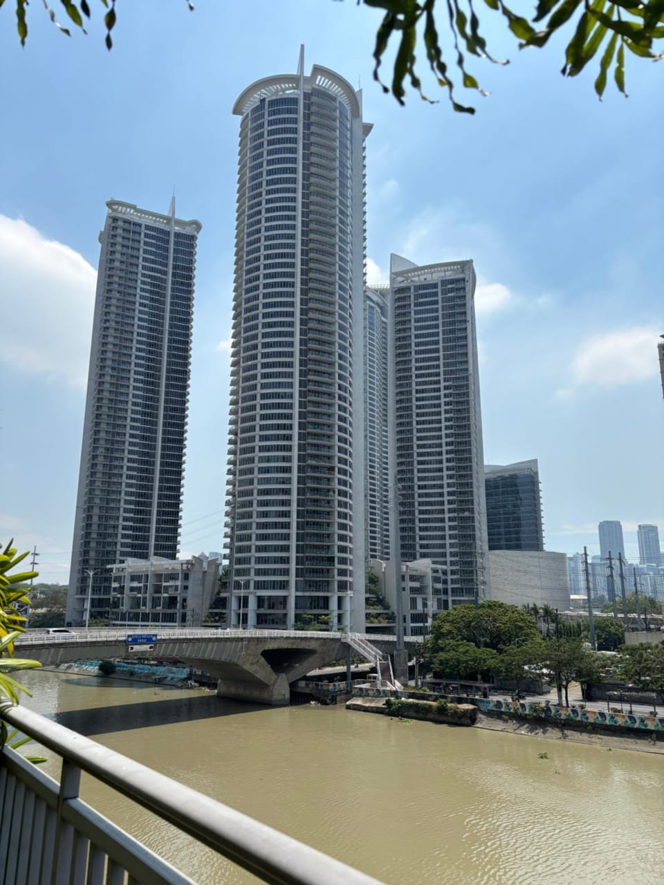 AMOREsuite Hotel Residences at Acqua Hotel in Mandaluyong