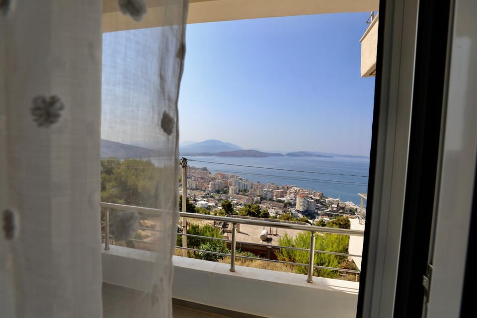 View (from property/room), Balcony/Terrace, City view, Mountain view, Sea view