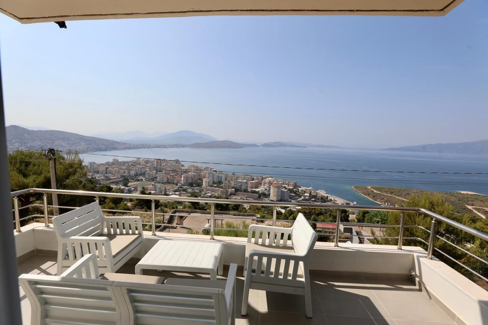 Natural landscape, Balcony/Terrace, Seating area, Mountain view, Sea view